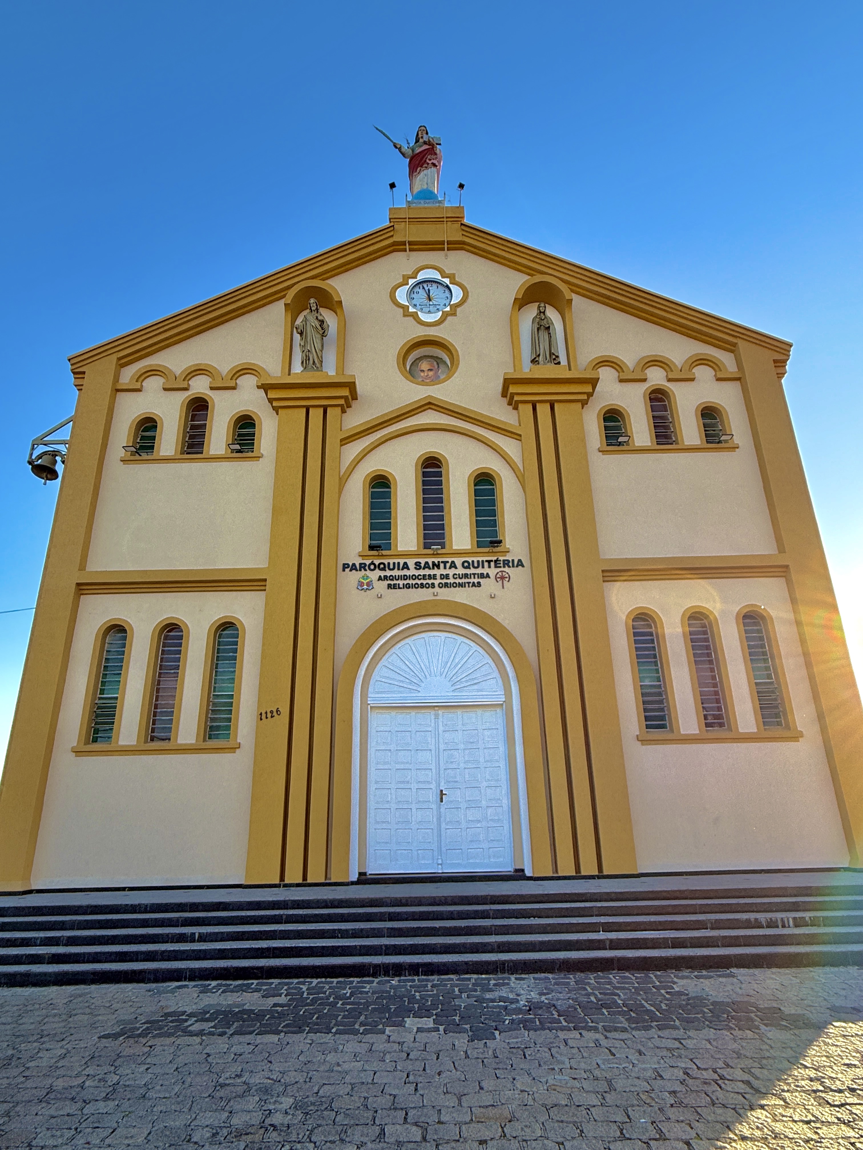 Fachada da Paróquia Santa Quitéria